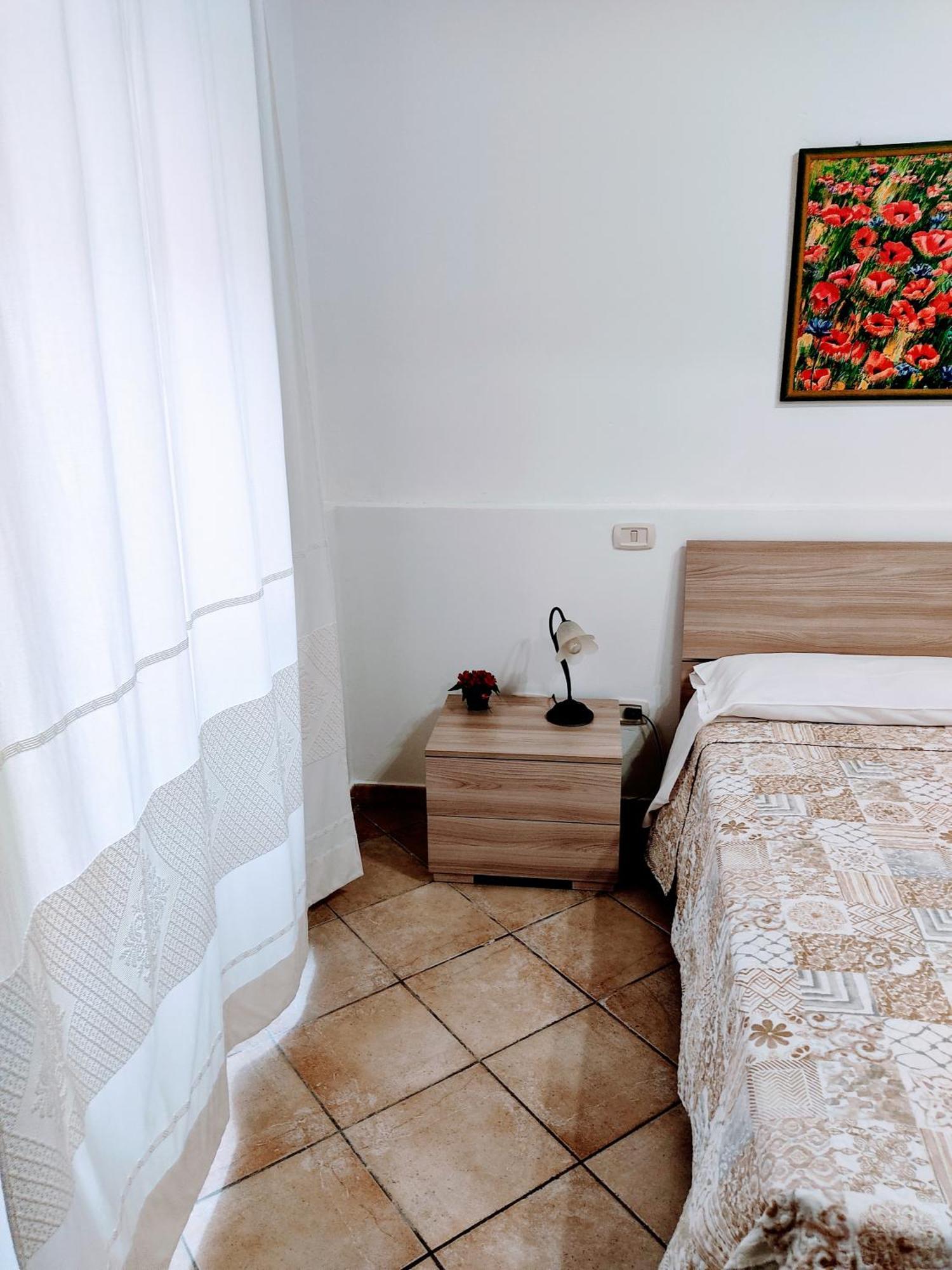 Domo Janas Guesthouse Olbia Exterior photo